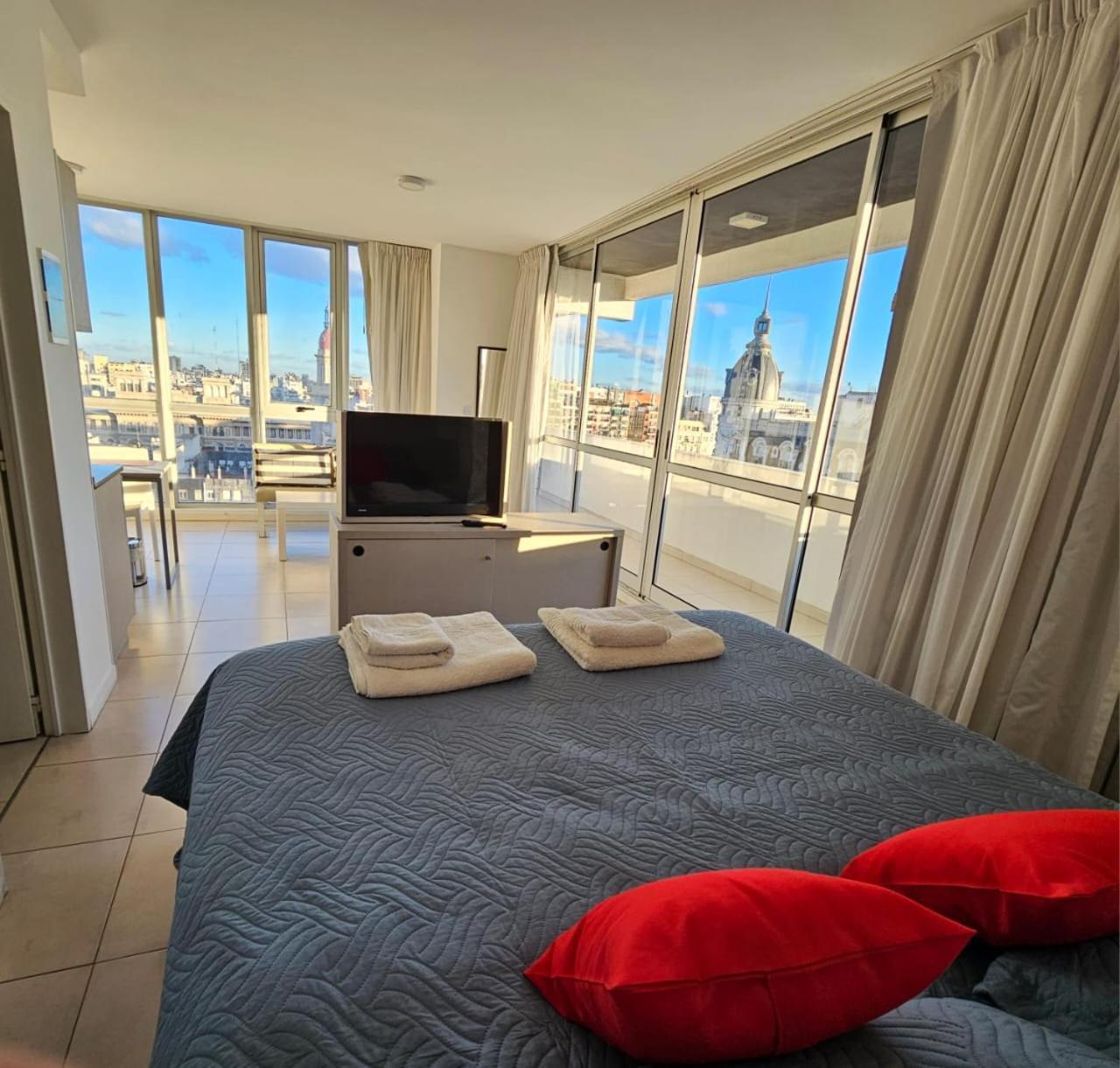 Centrico, Ideal Parejas, Vista Panoramica, Con Piscina Буенос Айрес Екстериор снимка